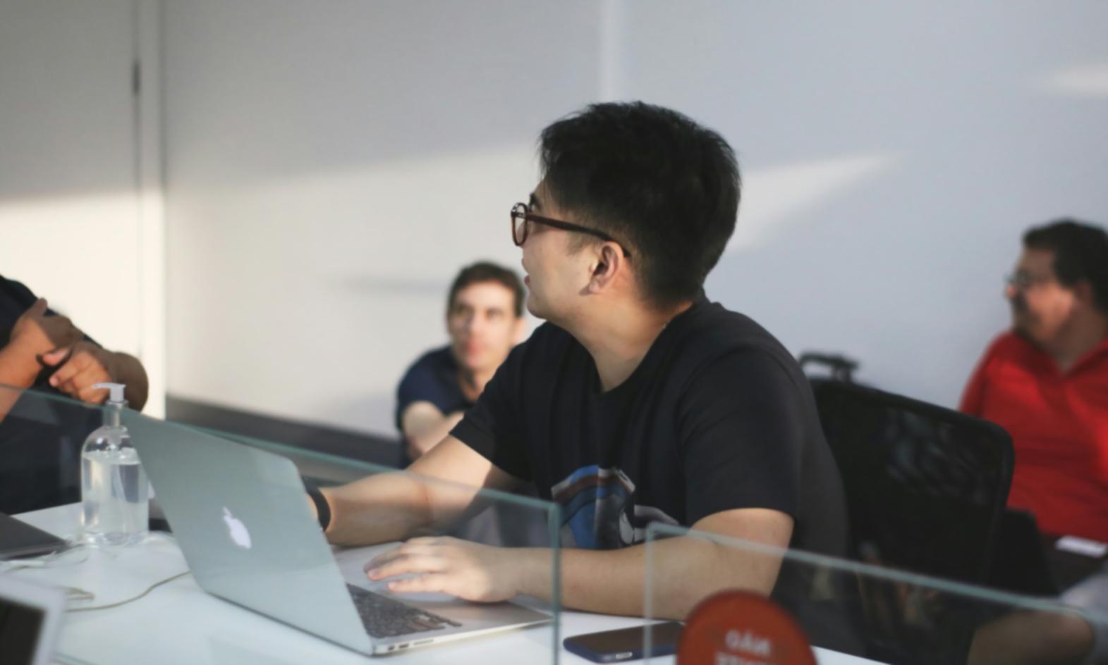 Finanzberatung und Strategieentwicklung - Professionelle Analyse und individuelle Lösungsansätze